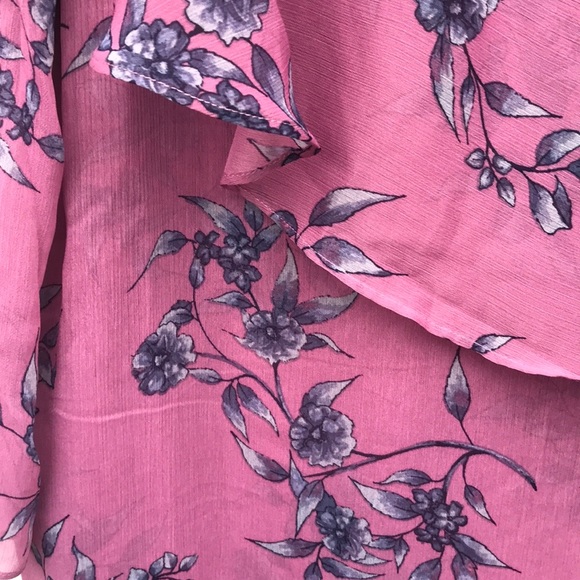 NWT Motherhood Maternity Sheer Ruffle Blouse M - Picture 8 of 8